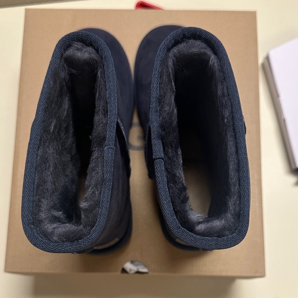 Women’s Ugg Classic Short Eve Blue Suede Mid-Calf Boots - Picture 4 of 11